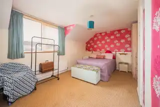 35 Downhill AvenueImage 16