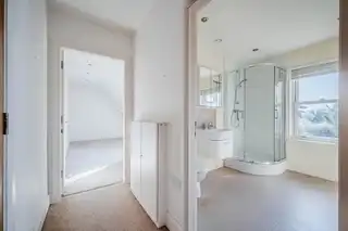 Apartment 39 Sandown Manor 84A Sandown RoadImage 19