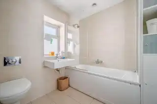 15 Ferguson DriveImage 11
