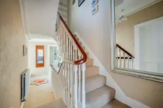 15 Ferguson DriveImage 12