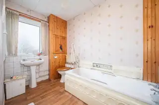 27 Thornhill ParadeImage 19