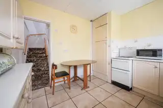 27 Thornhill ParadeImage 8