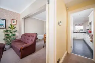 22 Irwin CrescentImage 8