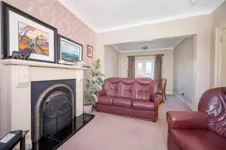 22 Irwin CrescentImage 6