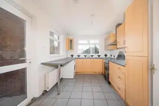 63 Upper Dunmurry LaneImage 6