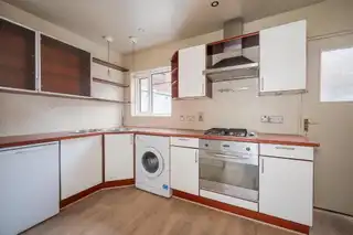 11 Willowholme CrescentImage 7