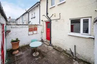 11 Willowholme CrescentImage 12