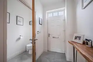 13 Castlegowan CrescentImage 5