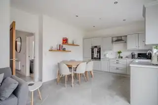 13 Castlegowan CrescentImage 14