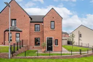 Image 1 for 13 Castlegowan Crescent