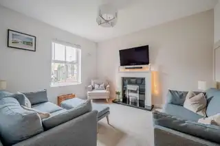 13 Castlegowan CrescentImage 8