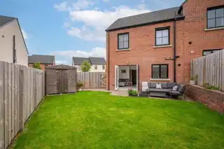 13 Castlegowan CrescentImage 27