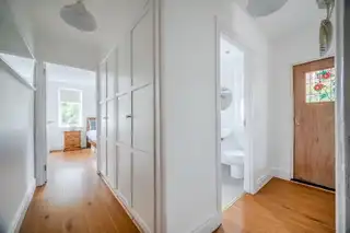 Apartment 2 27 Wandsworth RoadImage 6
