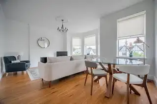 Apartment 2 27 Wandsworth RoadImage 12