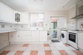 11 Lichfield AvenueImage 7