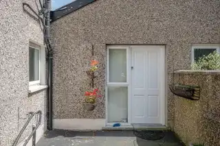 8 Belmont ParkImage 31
