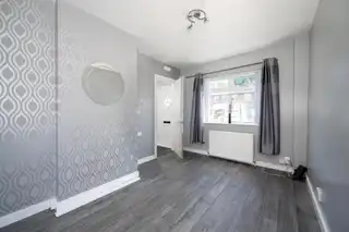 14 Lisavon DriveImage 10