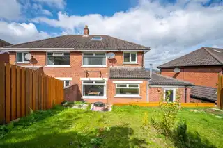15 Glenview GardensImage 18