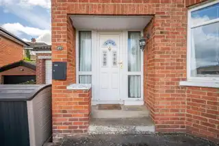 15 Glenview GardensImage 2