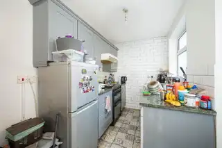 11 Pomona AvenueImage 6