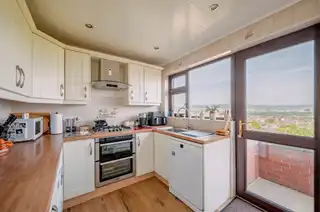 8 Beechgrove RiseImage 13