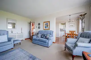8 Beechgrove RiseImage 9