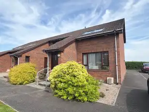 Image 1 for 28 Drumkeen Court