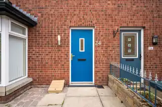 24 Lewis ParkImage 2