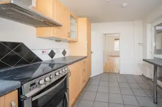 63 Upper Dunmurry LaneImage 7