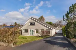 8 Orchard DriveImage 1