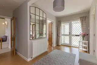 8 Orchard DriveImage 3