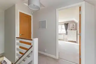 8 Orchard DriveImage 23