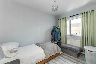 11 Dermott GreenImage 17