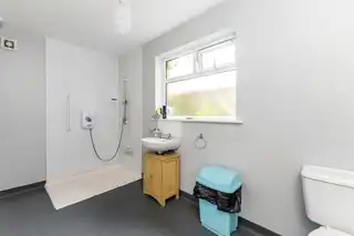 11 Dermott GreenImage 12