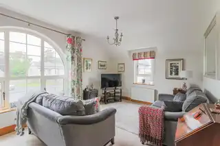 16 Ardnavalley AvenueImage 4