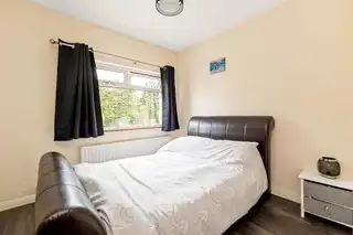 53 Hillsborough RoadImage 34