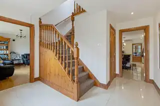 53 Hillsborough RoadImage 5