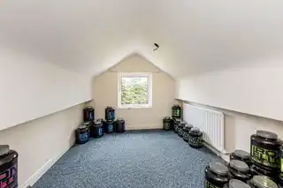 53 Hillsborough RoadImage 36