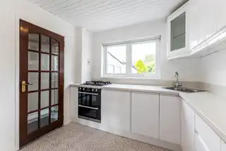 22 Park CrescentImage 6