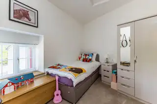 17A Monlough RoadImage 9
