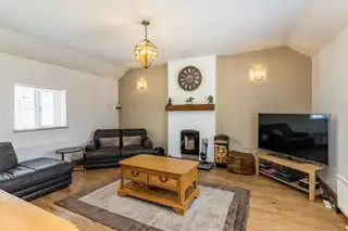 17A Monlough RoadImage 4