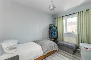 11 Dermott GreenImage 17