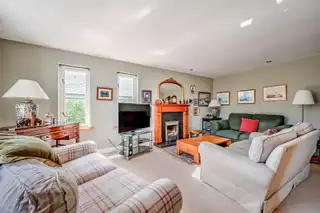 10 Stockbridge RoadImage 8