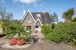 Image 1 for 10 Stockbridge Road
