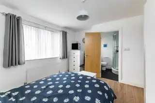 34 St. Annes WoodImage 9