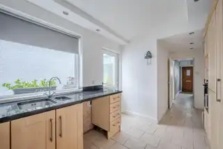 23 East StreetImage 9