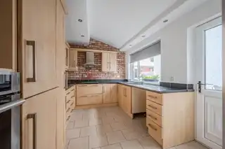 23 East StreetImage 8