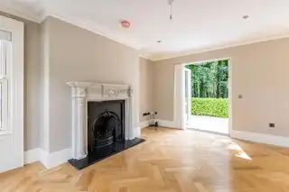 110 Shore RoadImage 10