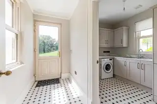110 Shore RoadImage 17
