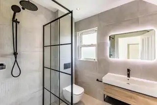 110 Shore RoadImage 31
